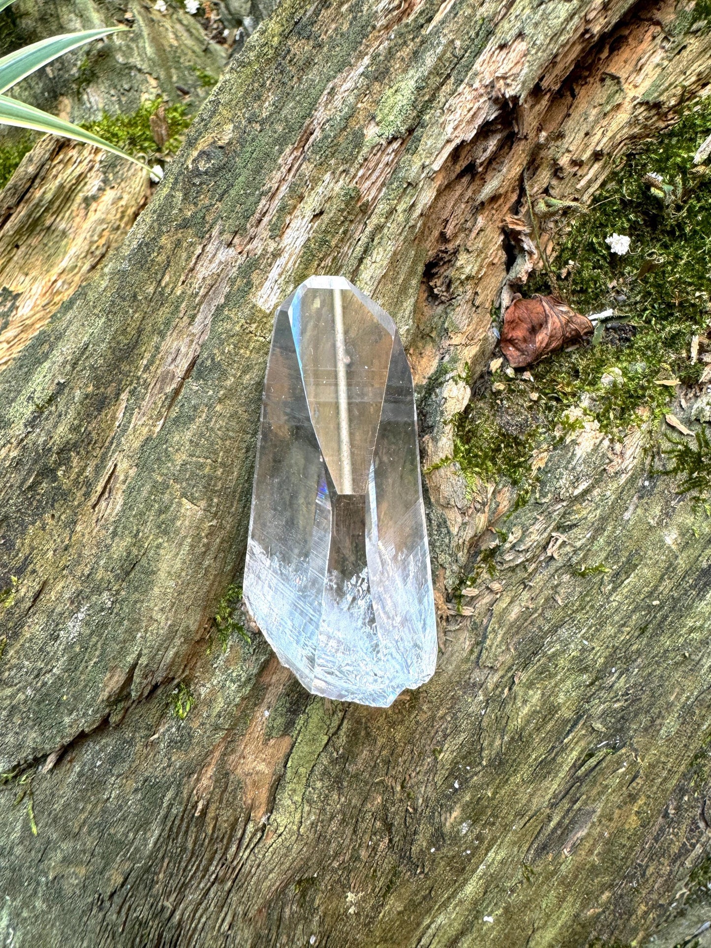 Stunning Columbian Lemurian Optical Quartz Point with Phantom Specimen 41.4g Mineral Crystal