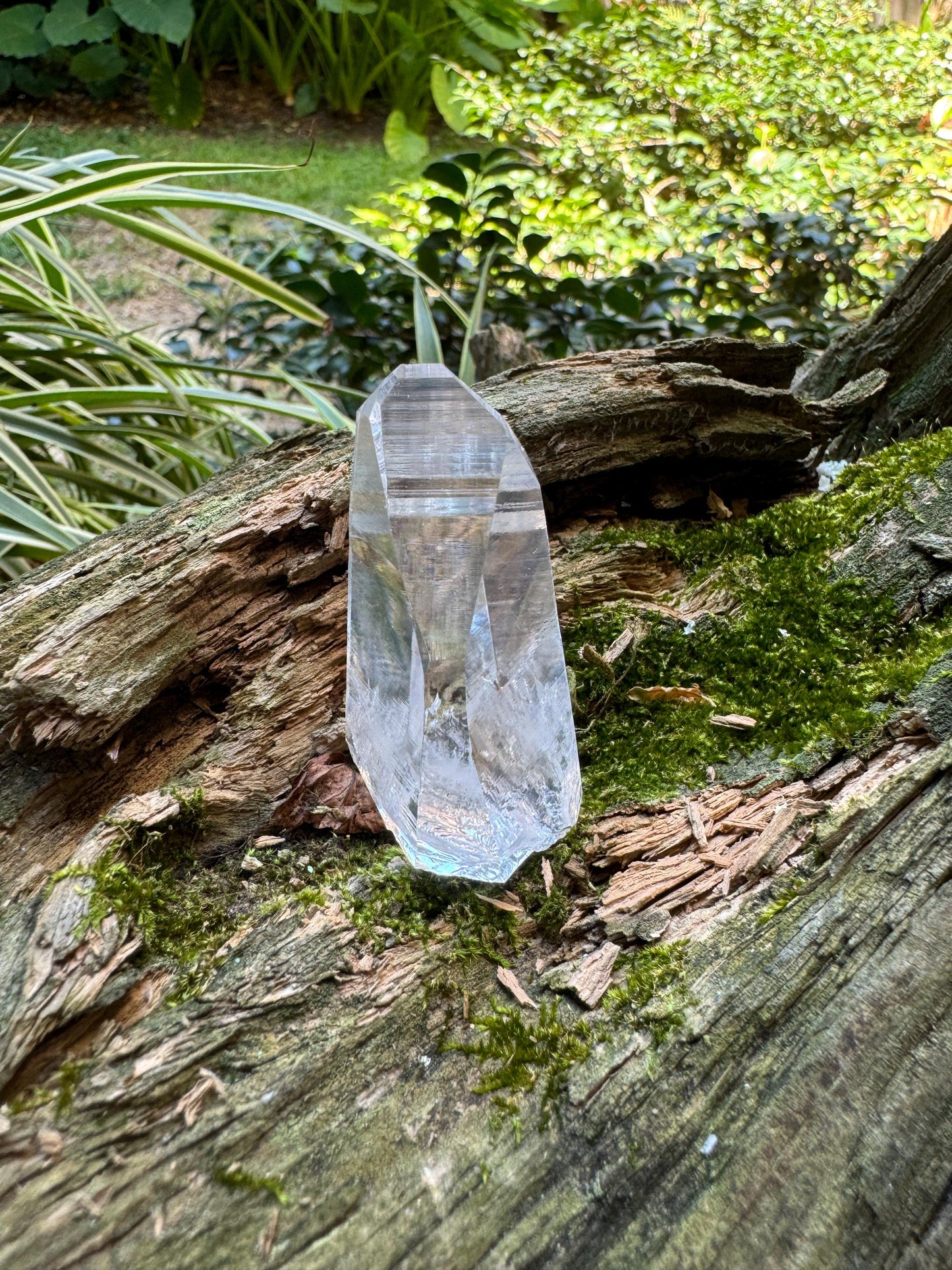 Stunning Columbian Lemurian Optical Quartz Point with Phantom Specimen 41.4g Mineral Crystal
