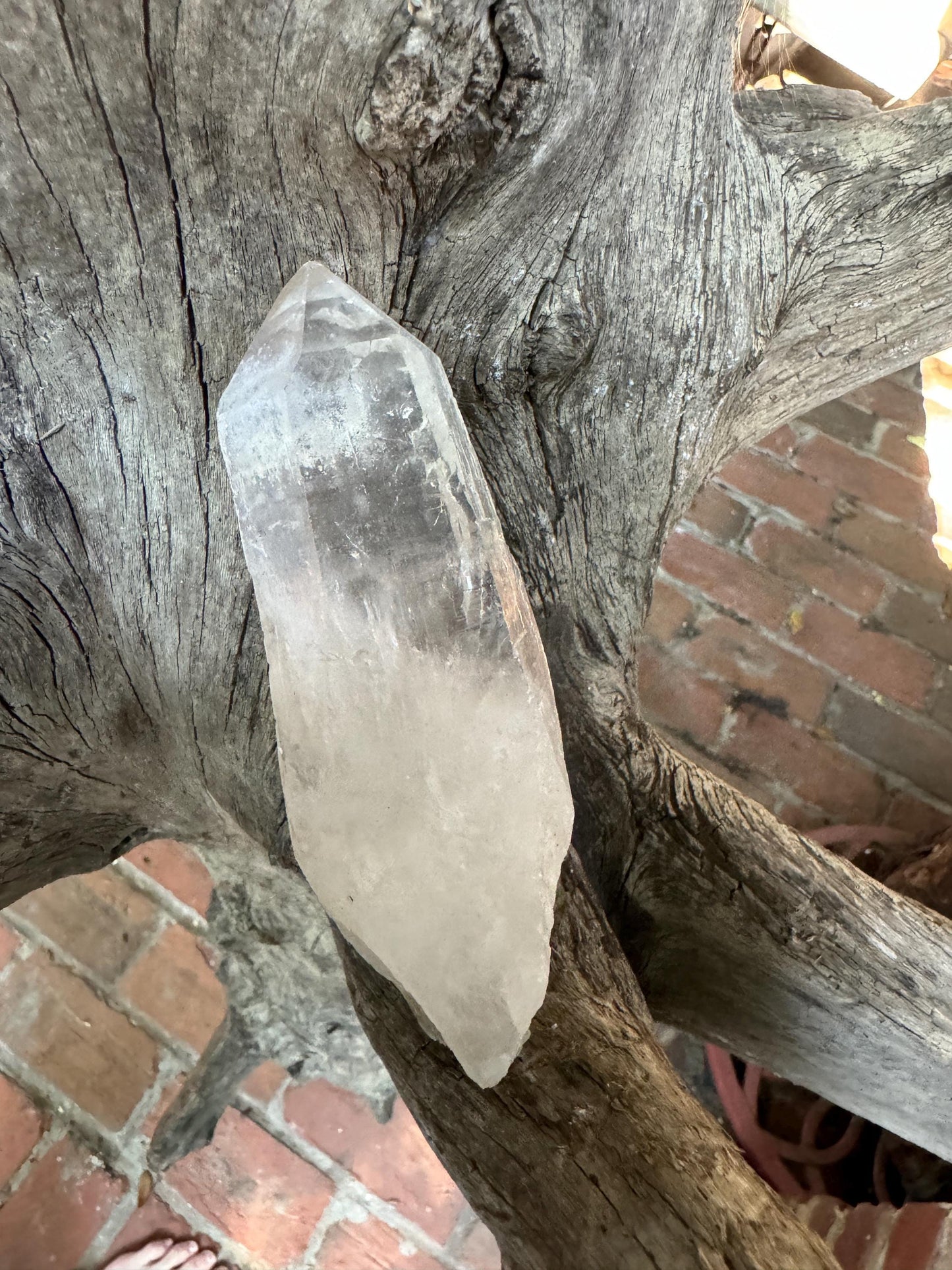 Brazilian Natural Lemuiran Quartz Point Specimen Minas Gerais, Brazil. 249.7g Mineral Crystal *minor tip damage