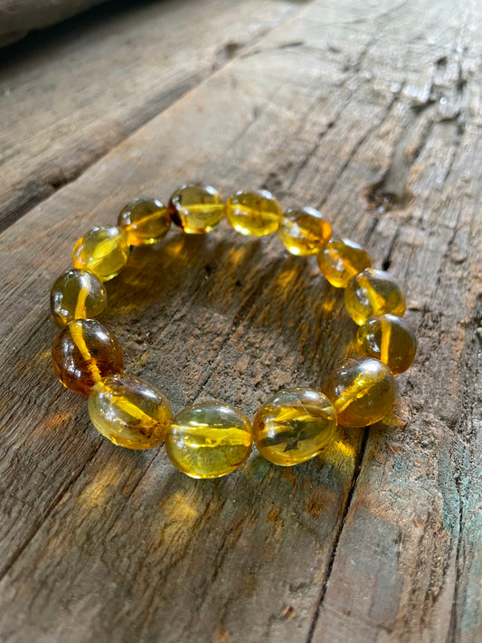 Beautiful Mexican Blue Amber Bracelet from Chiapas Mexico 14-16mm Beads