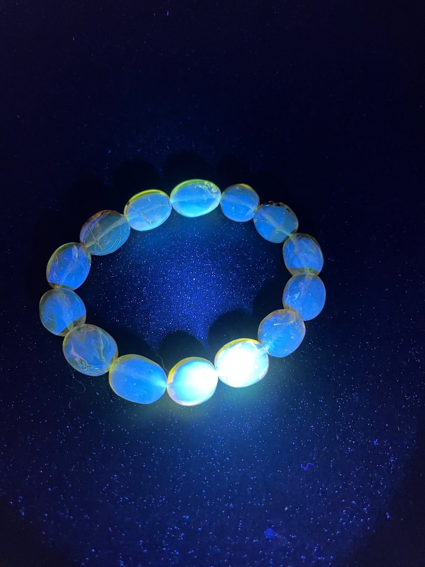 Beautiful Mexican Blue Amber Bracelet from Chiapas Mexico 14-16mm Beads