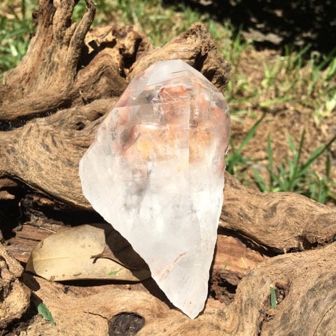 Brazilian Quartz Point With Rutile and Iron Inclusions Specimen Minas Gerais, Brazil. 293g