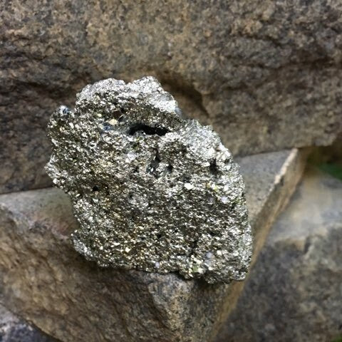 Beautiful Natural Raw Pyrite Crystal Specimen 585g, from Peru