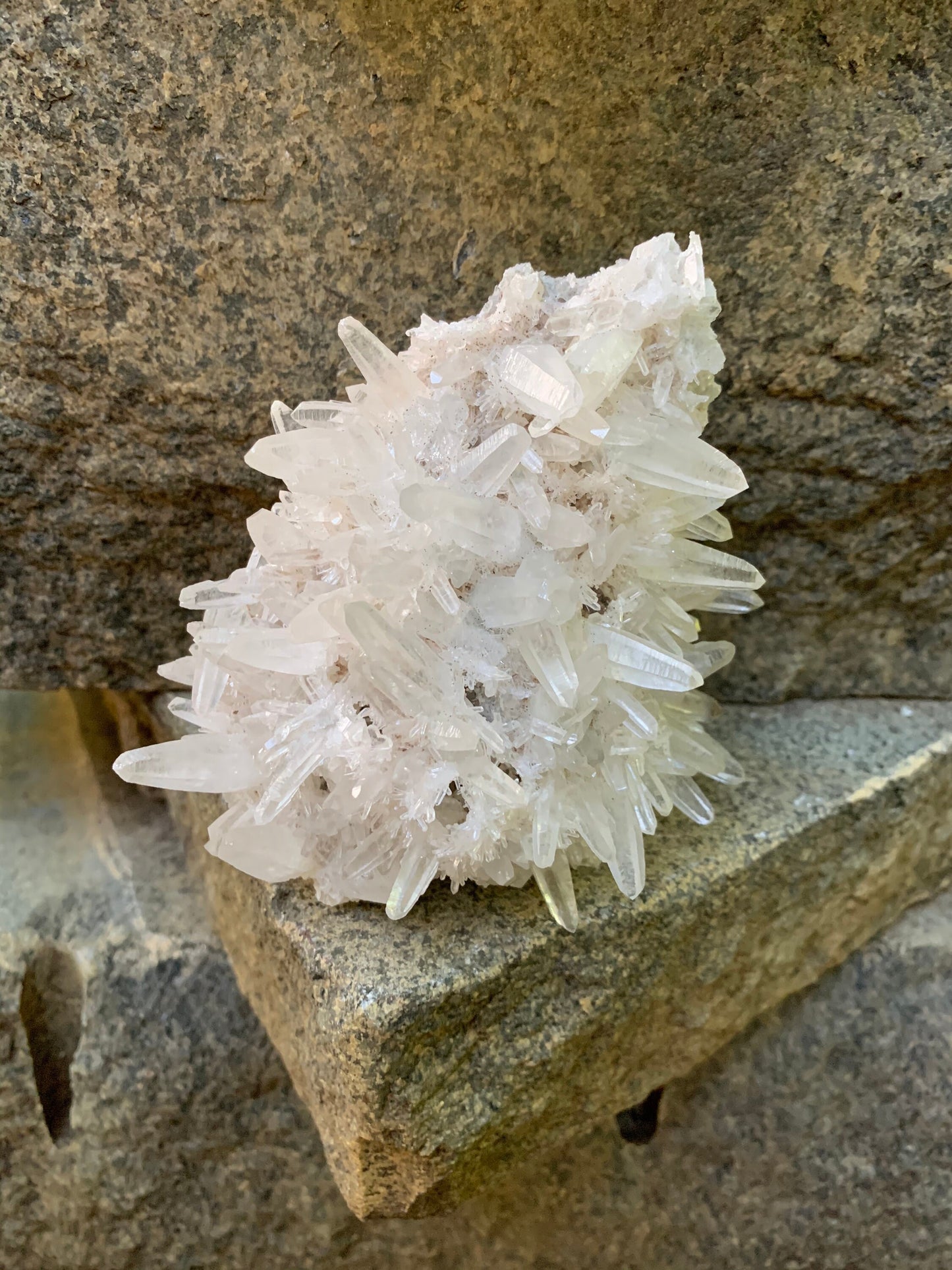 Quartz Cluster Specimen From Mundo Nuevo, Peru 440g 15.6oz