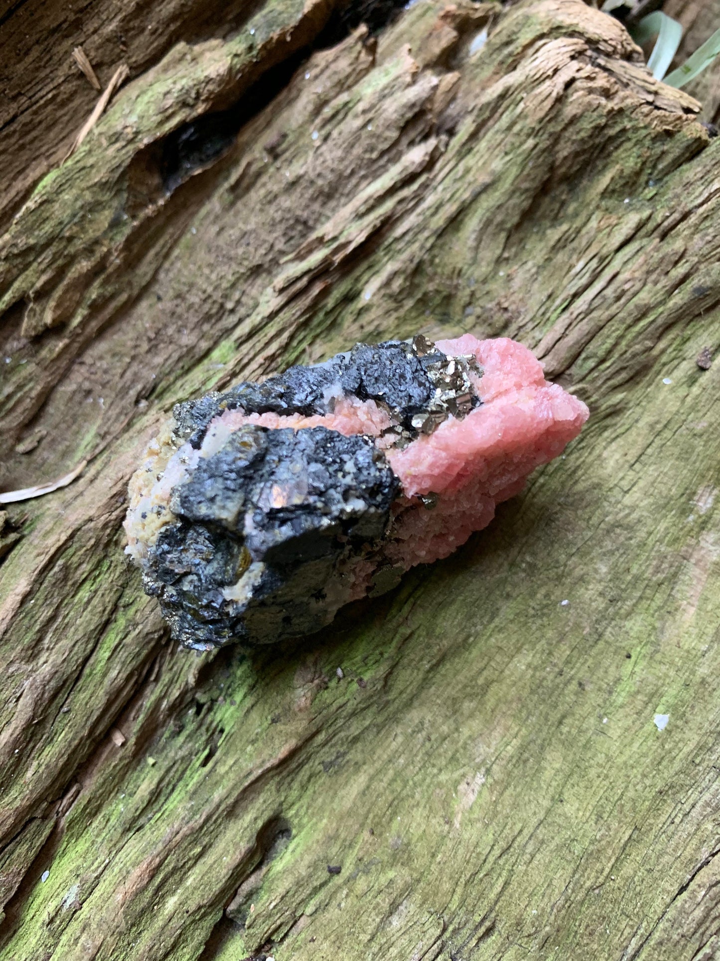 Rhodochrosite With Quartz and Pyrite 50.5g From Wuzhou, Guangxi Privinece, China Specimen