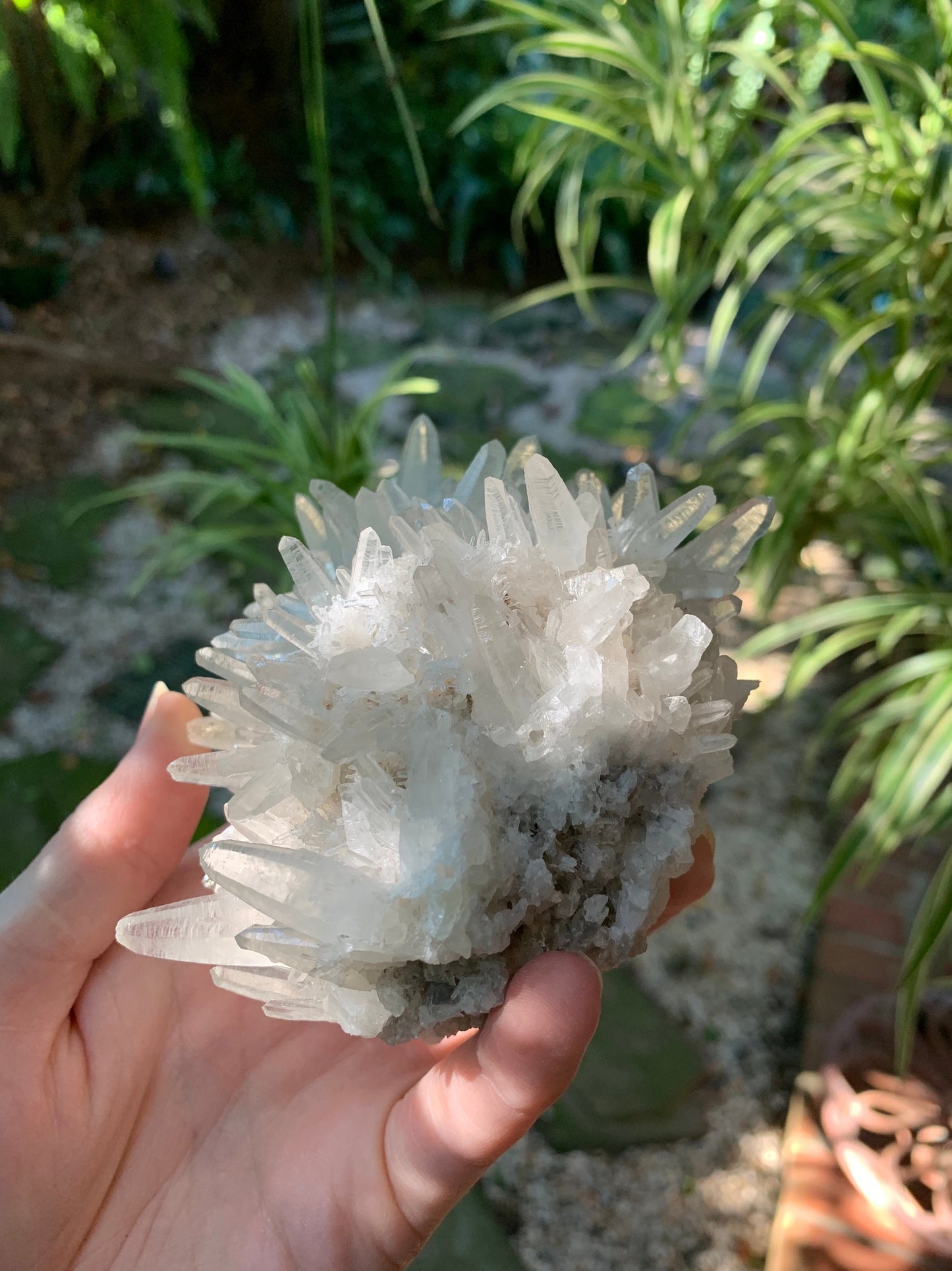 Quartz Cluster Specimen From Mundo Nuevo, Peru 440g 15.6oz