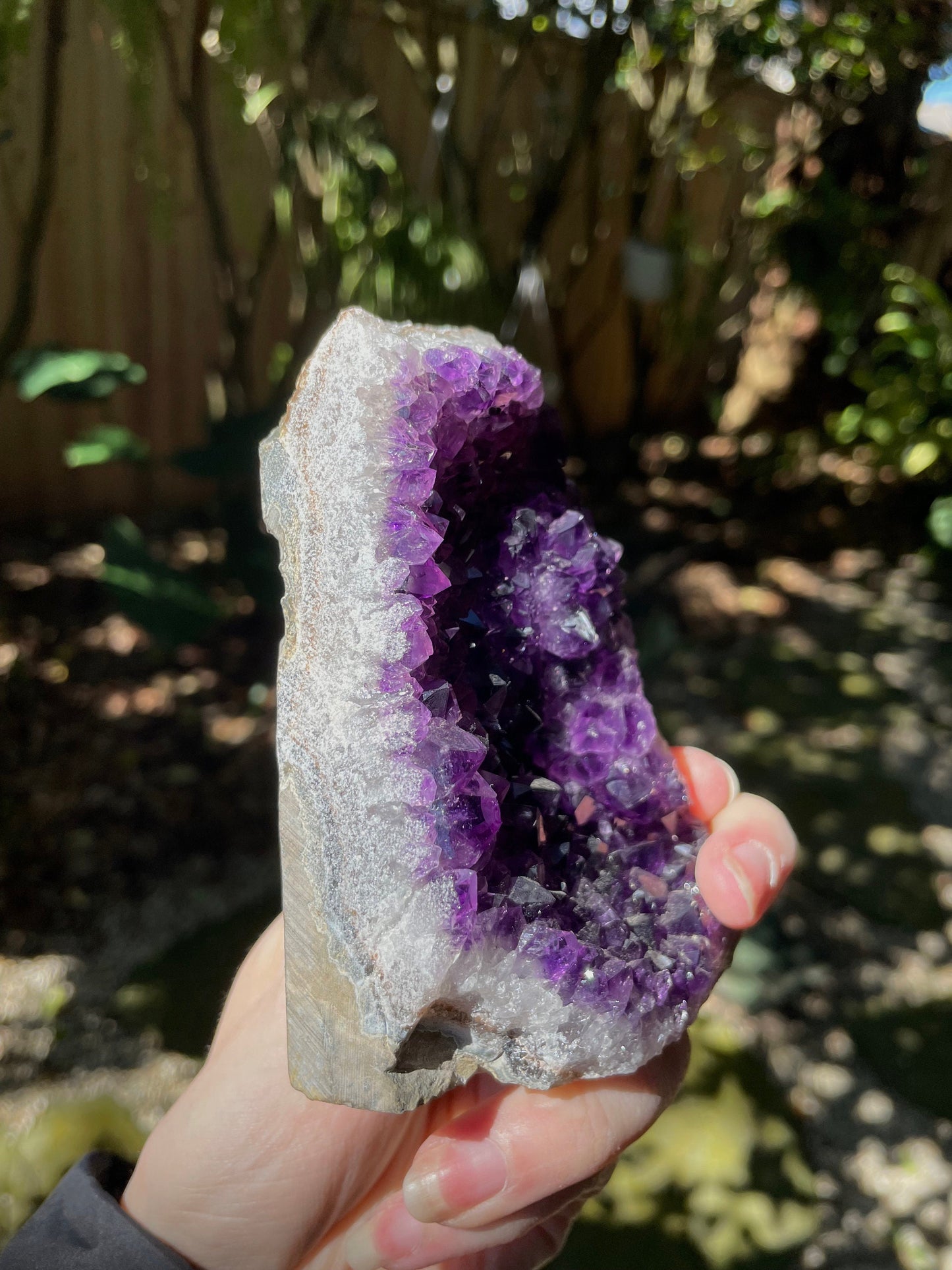 Self Standing Uruguay Amethyst 530g Specimen Mineral Crystal