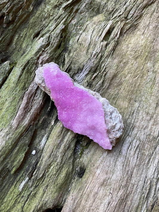Beautiful Large Cobalt and Calcite From Zaire,18.6g Specimen Mineral