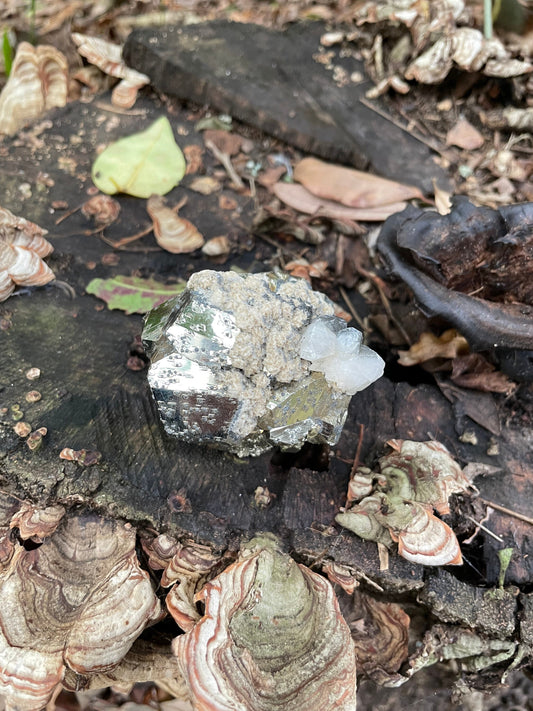 Beautiful Natural Raw Pyrite Crystal With Calcite Specimen 266g, Peru Crystal Mineral