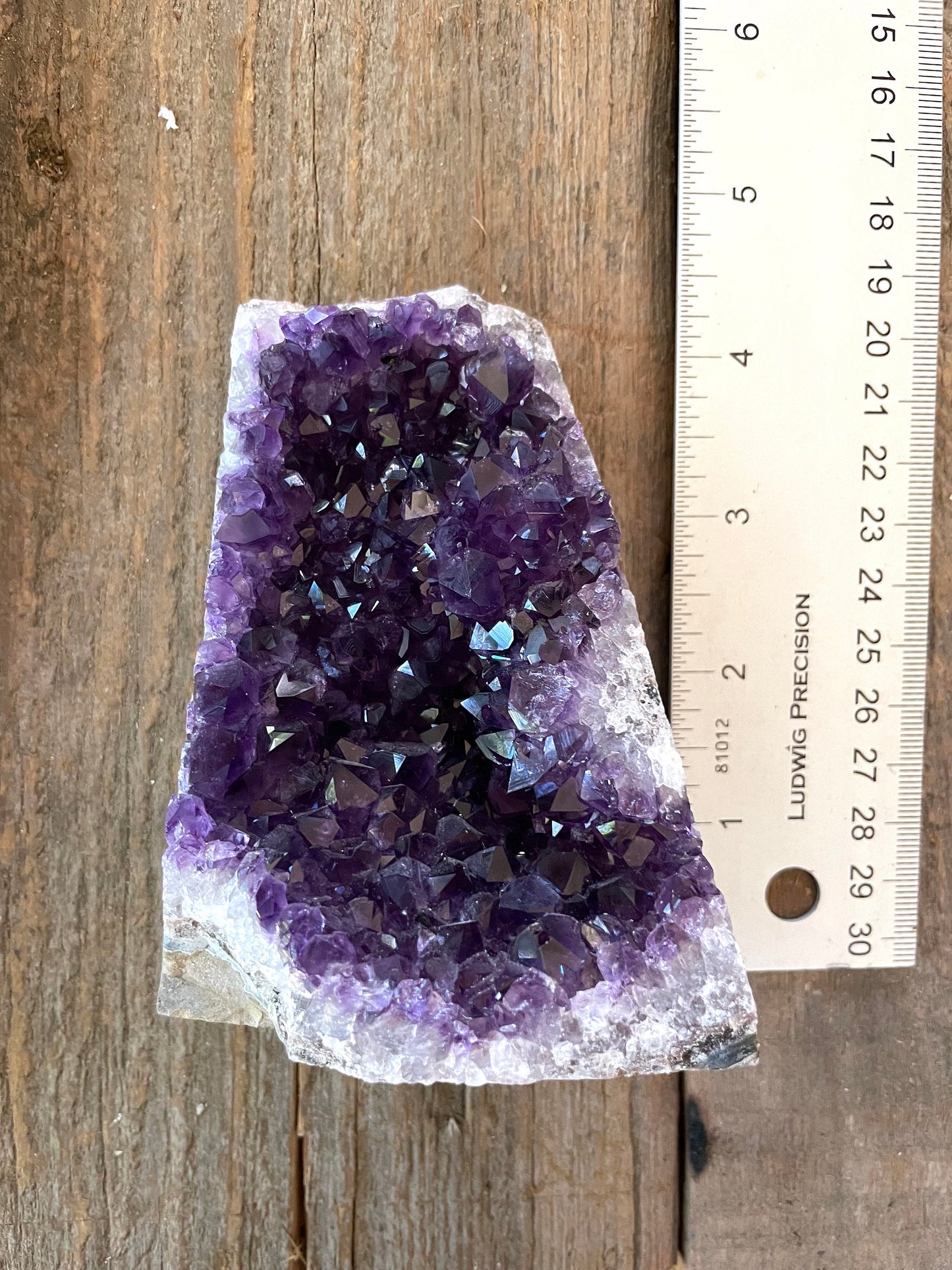 Self Standing Uruguay Amethyst 530g Specimen Mineral Crystal