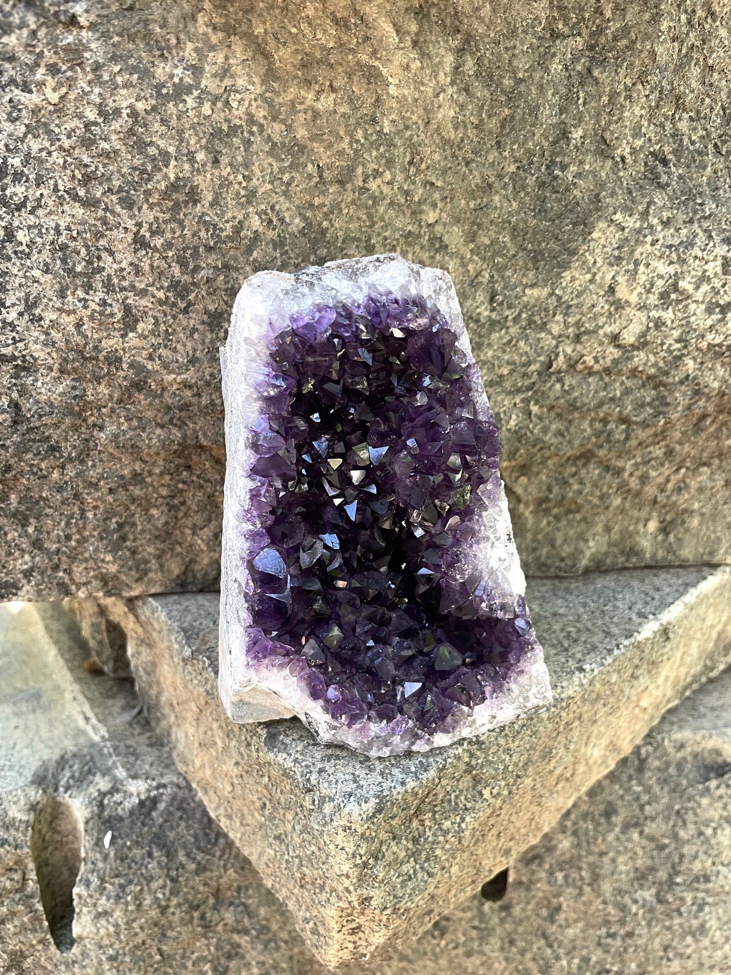 Self Standing Uruguay Amethyst 530g Specimen Mineral Crystal