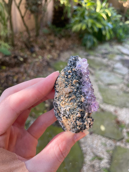 Beautiful Amethyst From Kakamunurle Quarry, Kanur District, Tamil Nadu, India Mineral Specimen 80.49g Crystal