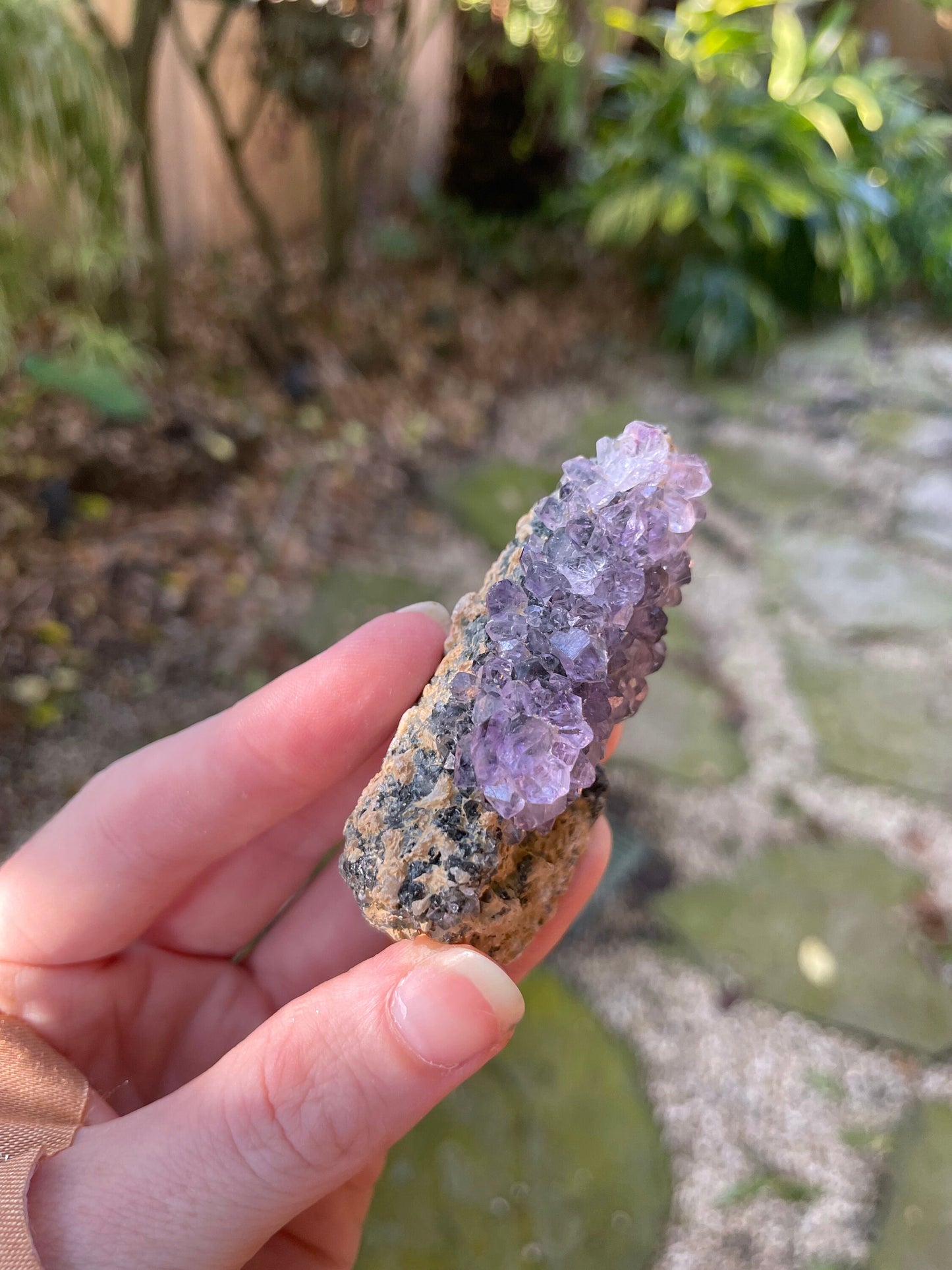 Beautiful Amethyst From Kakamunurle Quarry, Kanur District, Tamil Nadu, India Mineral Specimen 80.49g Crystal