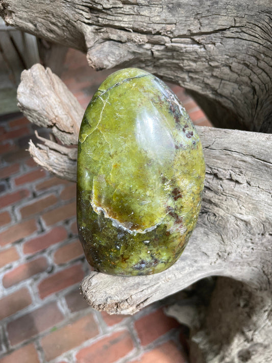 Polished Green Opal Free Forme From Madagascar, Specimen 538g Mineral Crystal