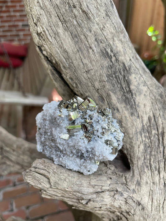 Beautiful Natural Raw Pyrite Crystal With Quartz Specimen 120.6g, from Peru Minerals Crystals