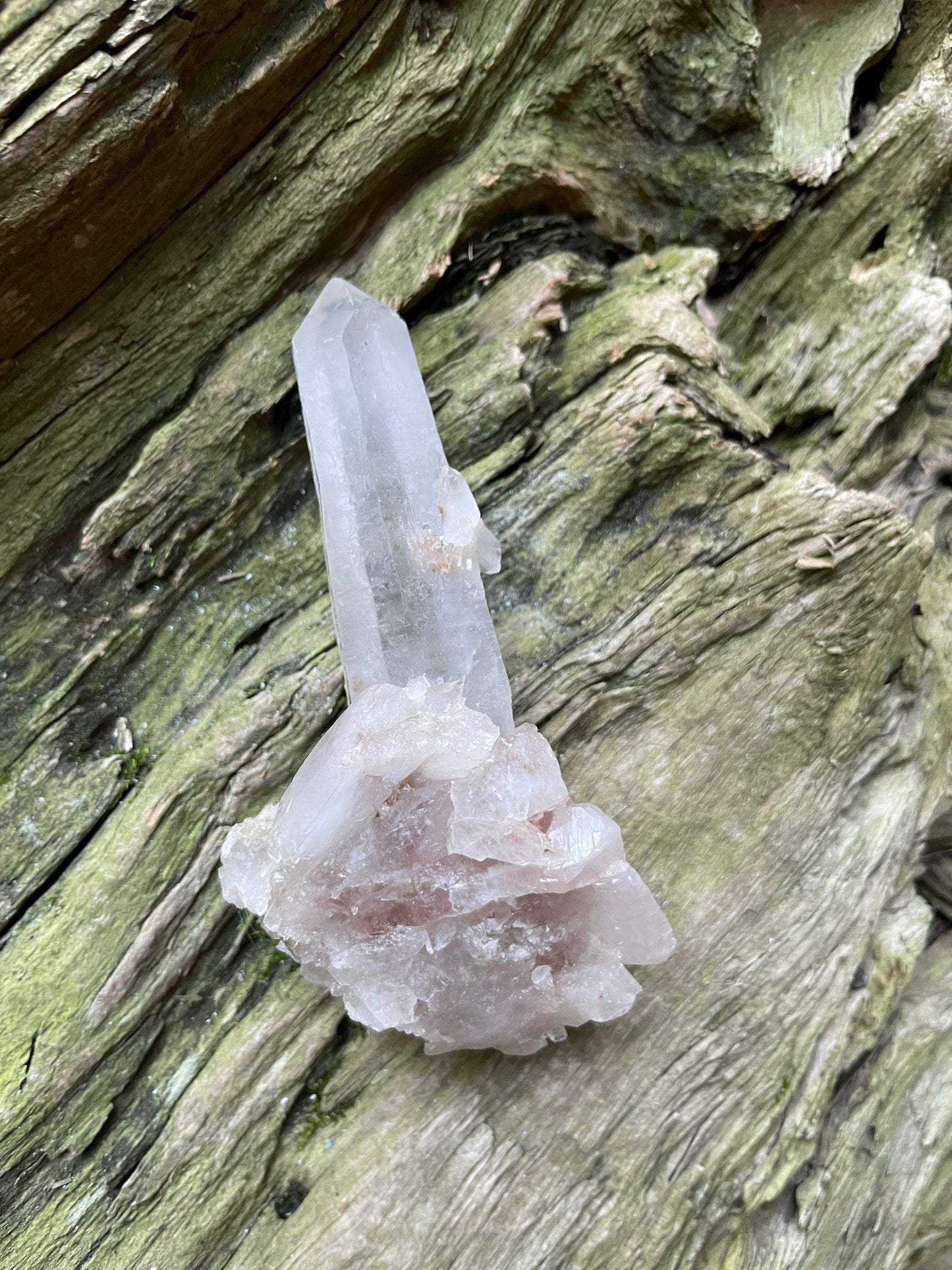Brazilian Diamantina Quartz Specimen with hematite Minas Gerias, Brazil. 116g, Mineral Crystal