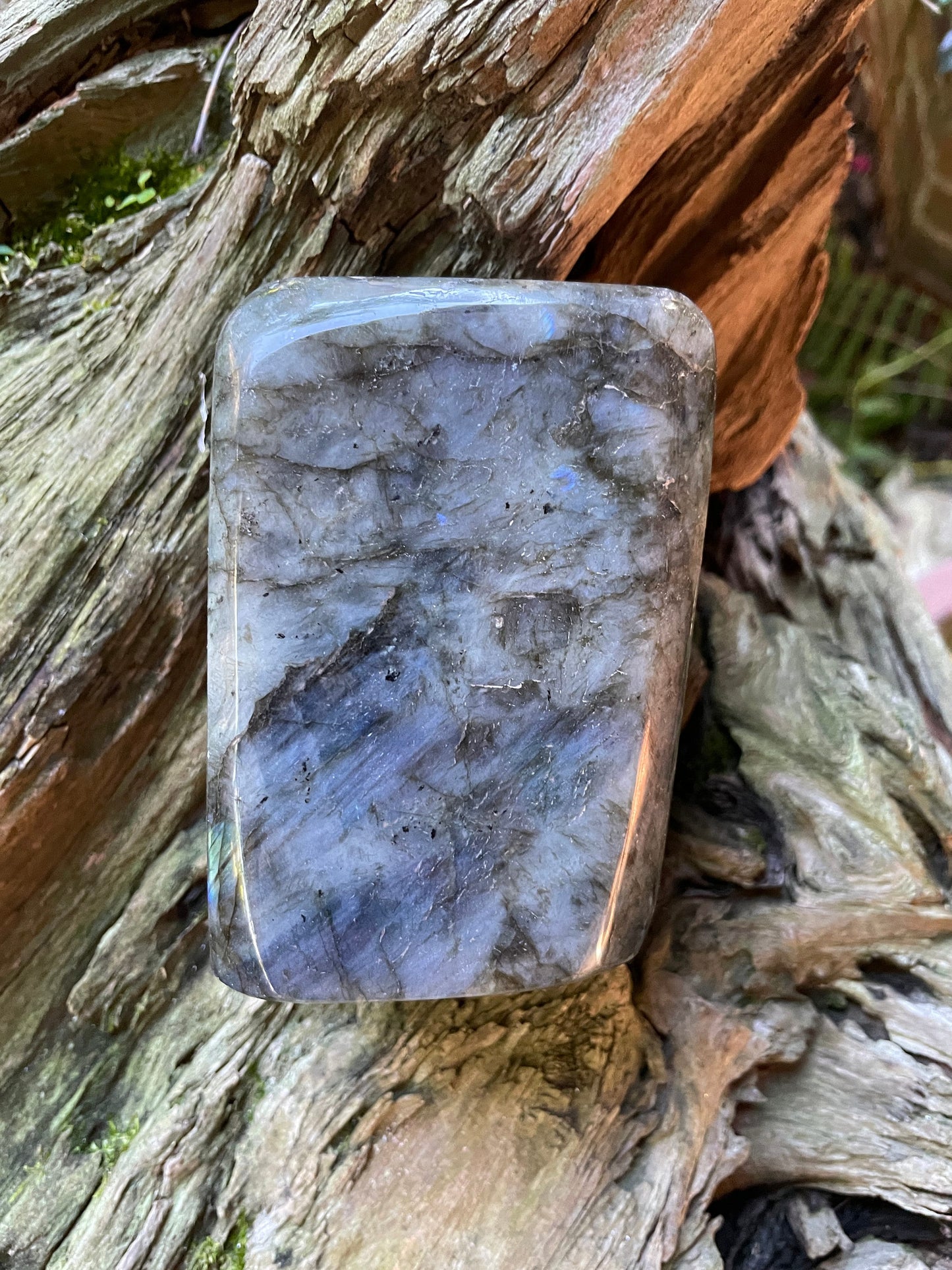 Polished Labradorite Freestanding Display Stone 1116g 2lb 7.4oz Specimen Great Flash Mineral Crystal