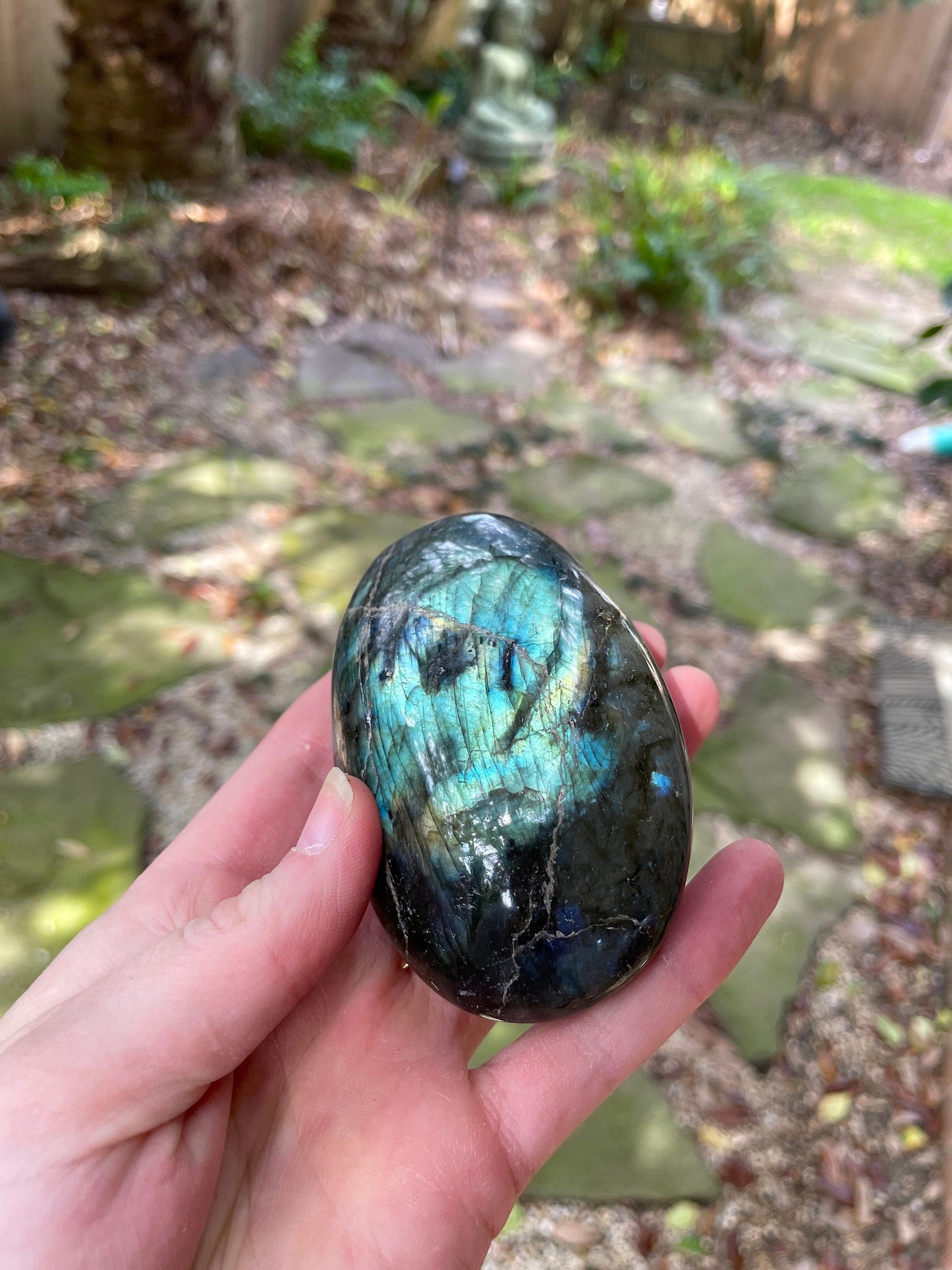 Lovely Polished Labradorite Palm Stone247.3g Great Flash From Madagascar Mineral Crystal
