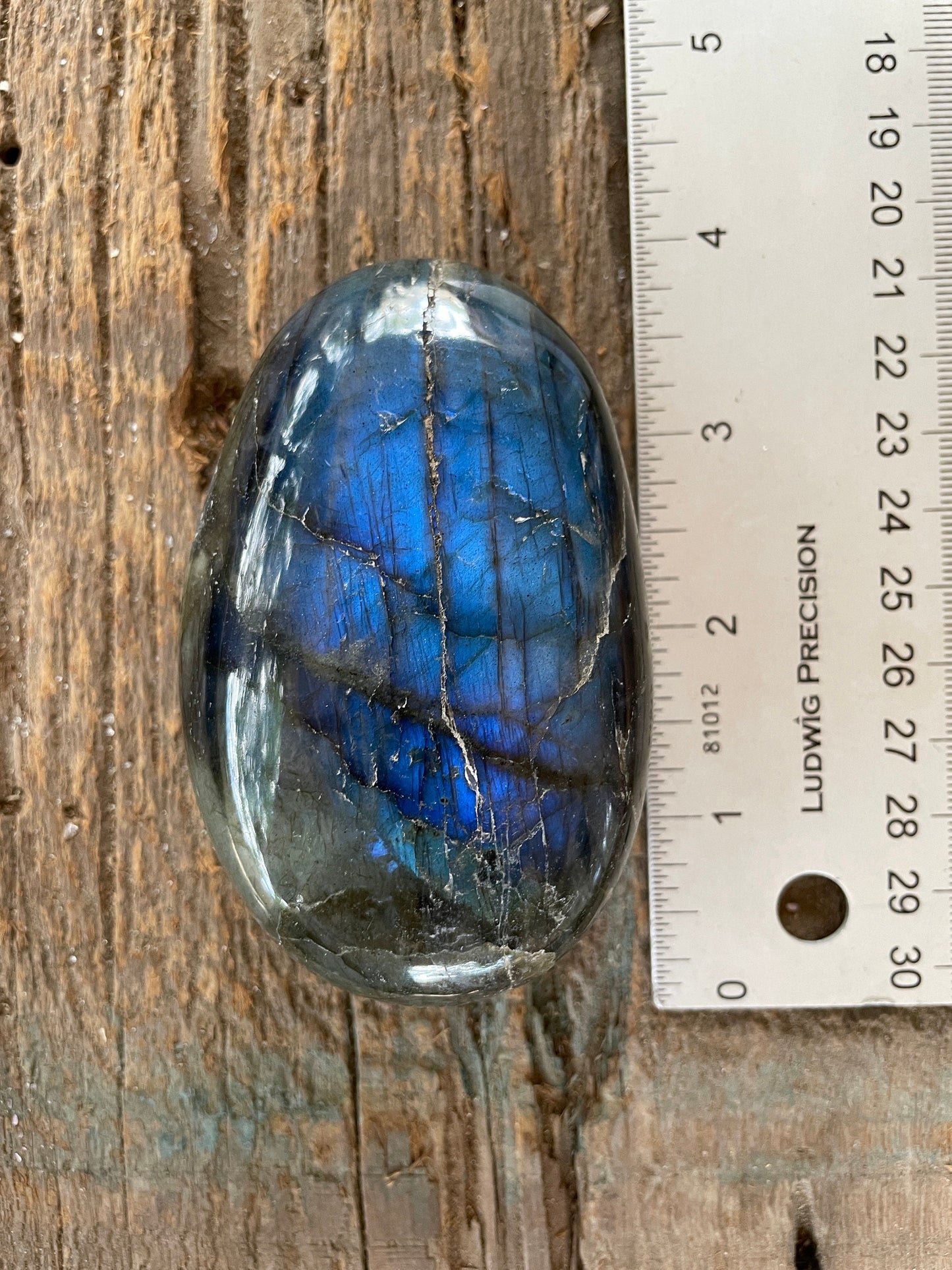 Lovely Polished Labradorite Palm Stone247.3g Great Flash From Madagascar Mineral Crystal