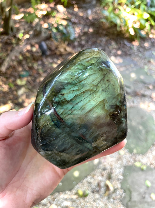 Polished Labradorite Freestanding Display Stone 850g 1lb 14oz Specimen With Great Flash Mineral Crystal