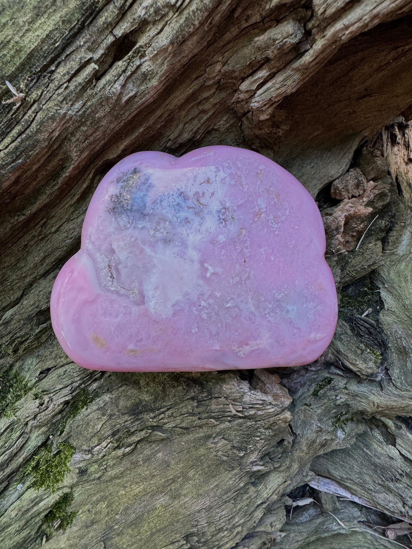 Beautifull Polished Pink Opal Cloud from Ica, Peru Specimen 224g Mineral Crystal