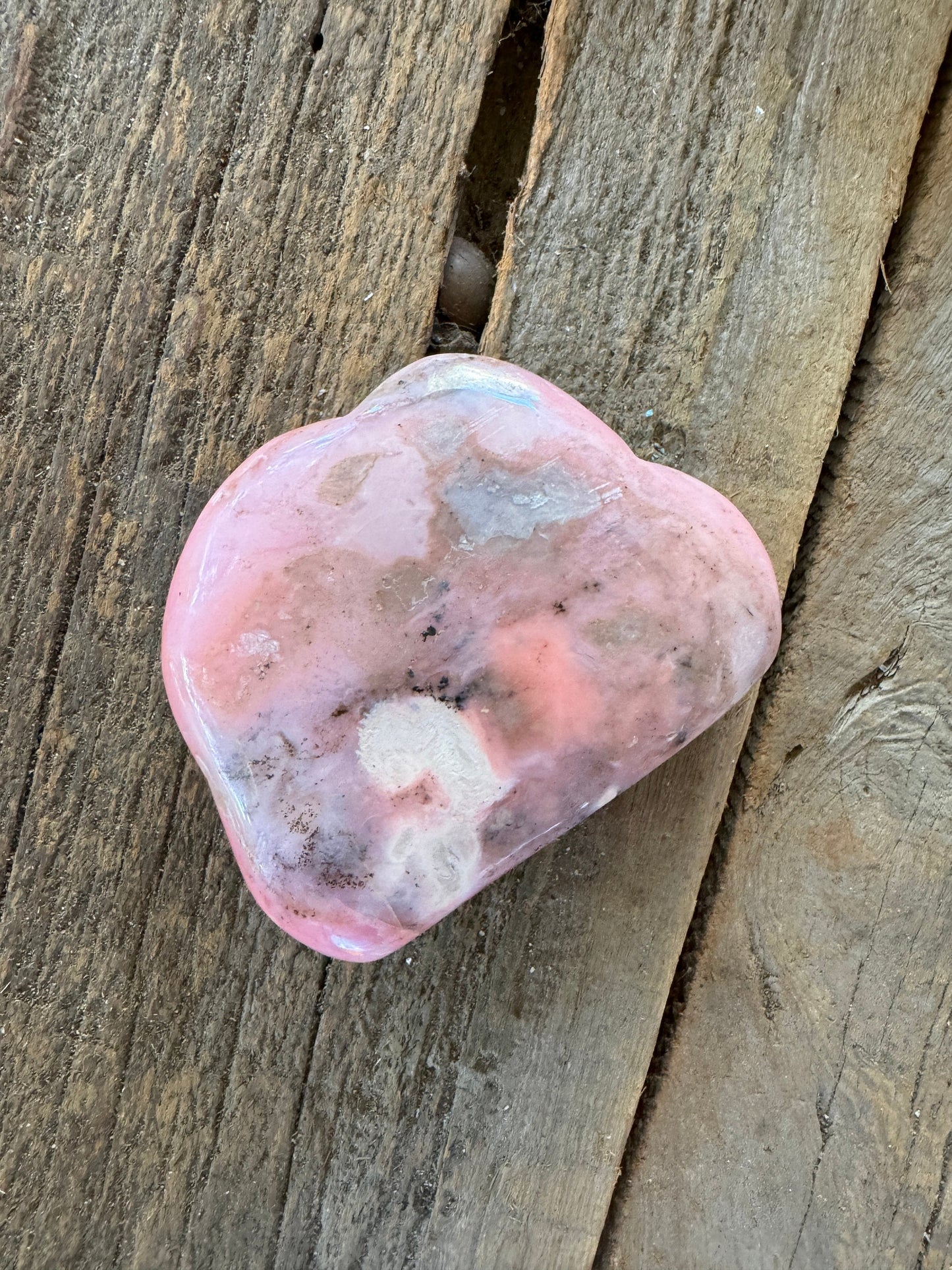 Beautifull Polished Pink Opal Cloud from Ica, Peru Specimen 224g Mineral Crystal