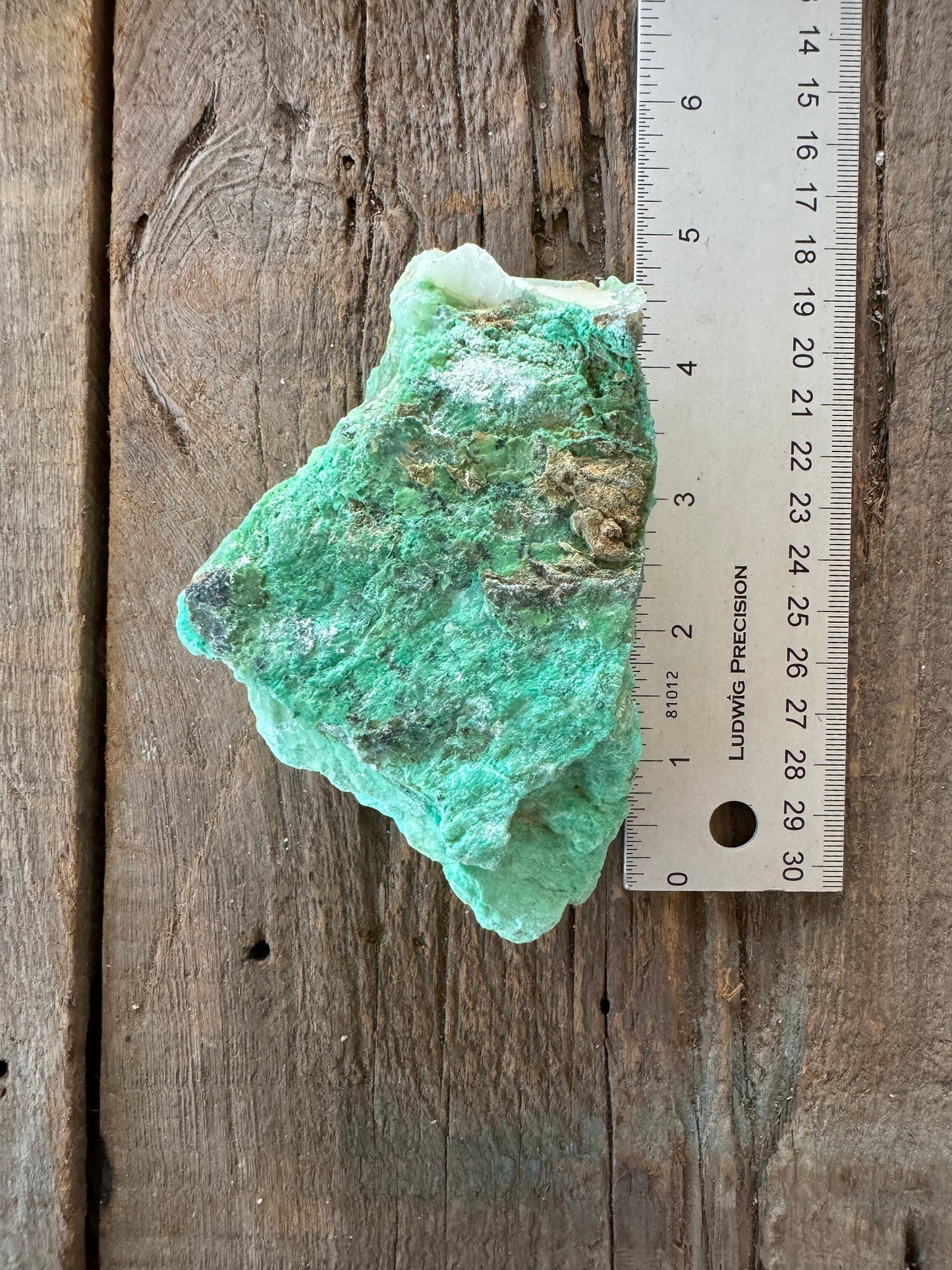 Rough/Raw Blue Green Chrysophrase With Quartz from Brazil New Find 474g 1lb 0.7oz Mineral Crystal Specimen.