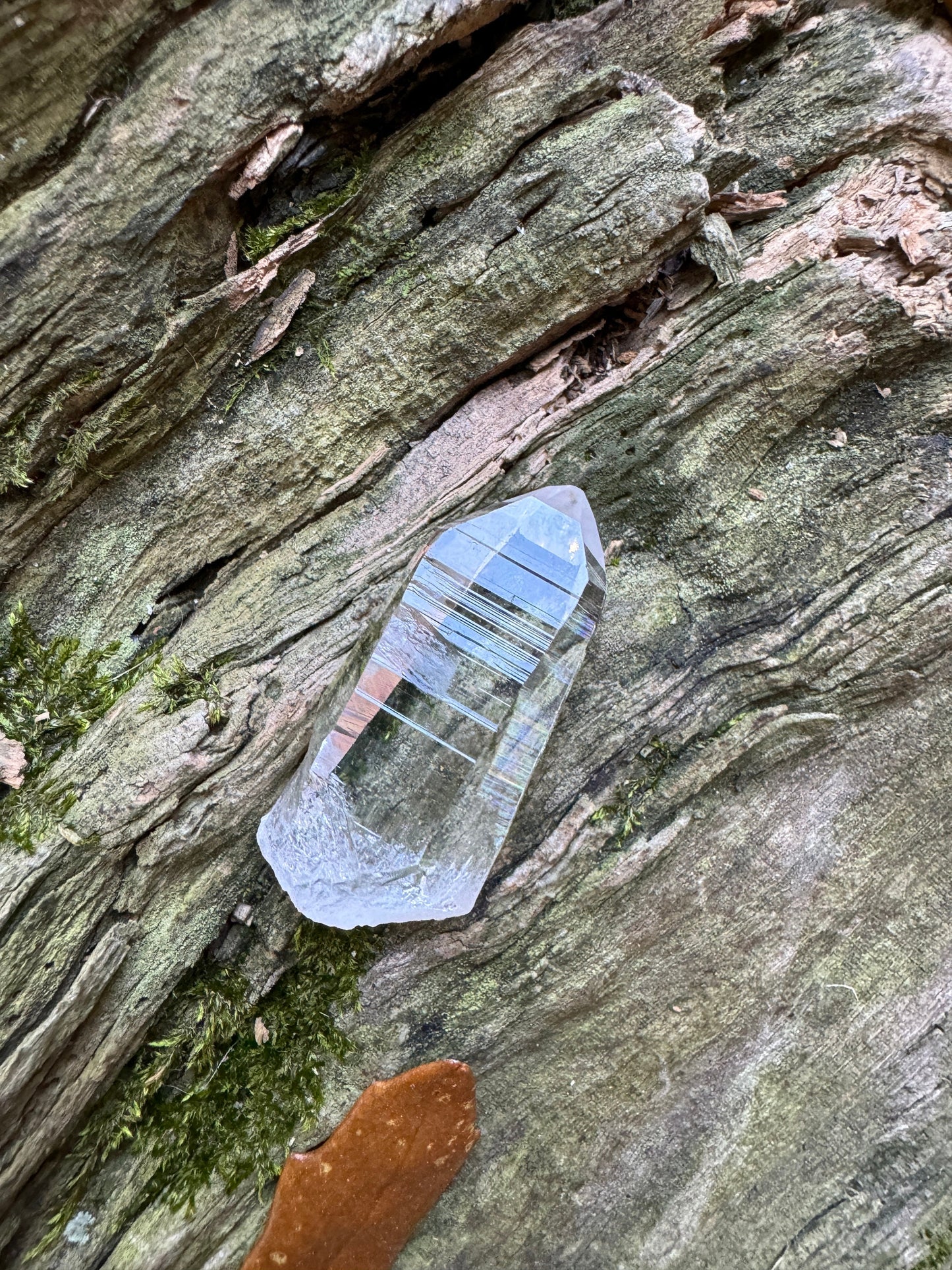 Stunning Columbian Lemurian Optical Quartz Point 31.4g Specimen