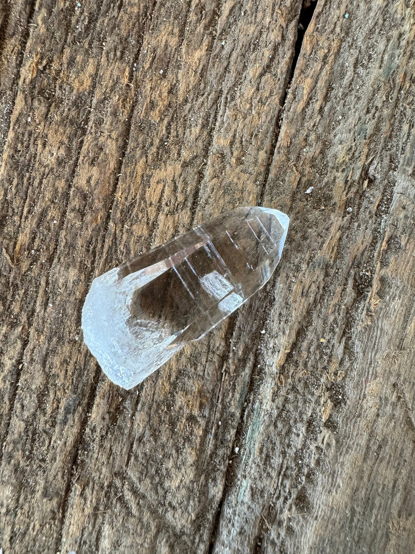 Stunning Columbian Lemurian Optical Quartz Point 31.4g Specimen