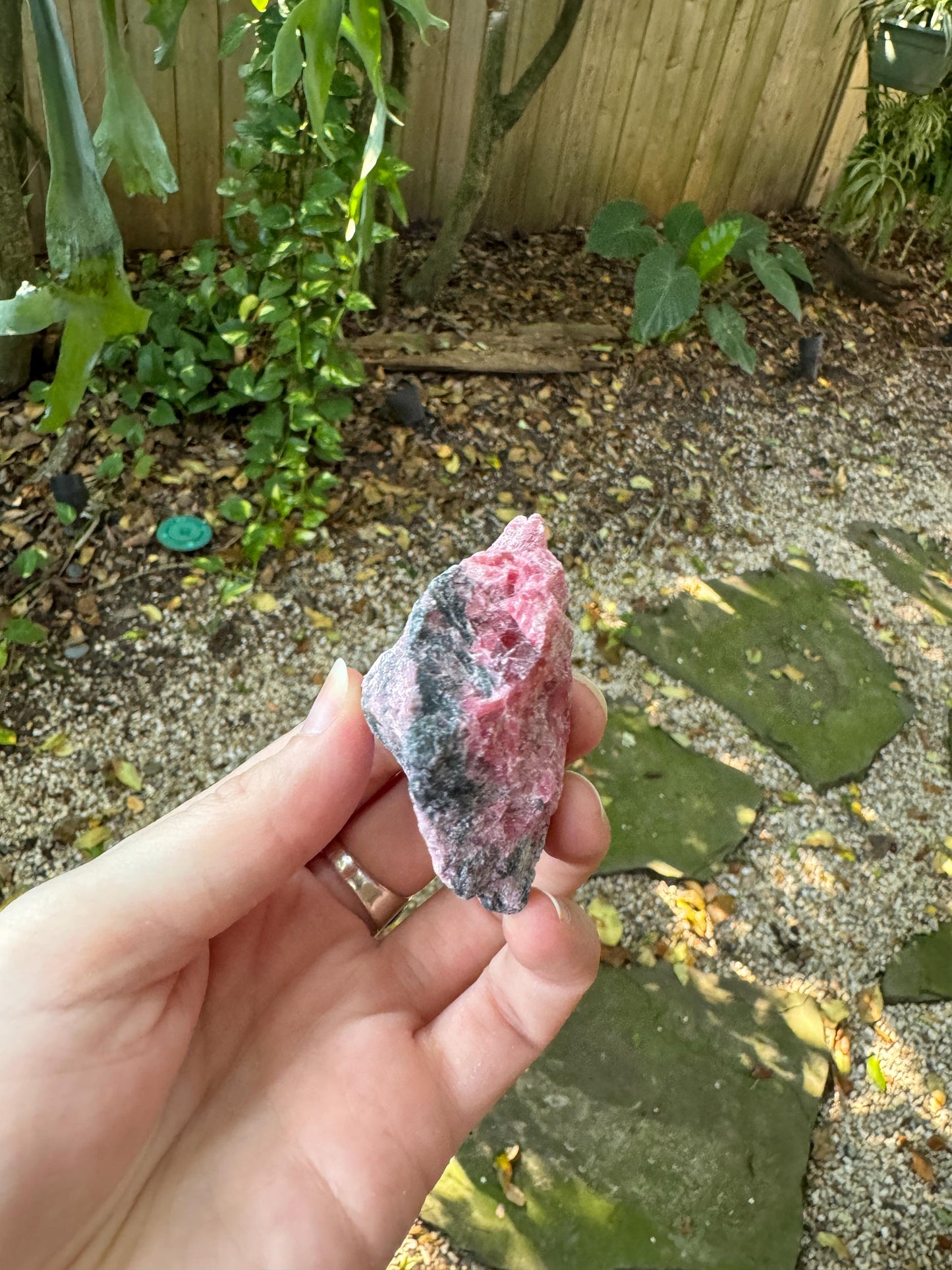 Beautiful Natural Rhodonite Specimen 111.9g From Minas Gerais Brazil