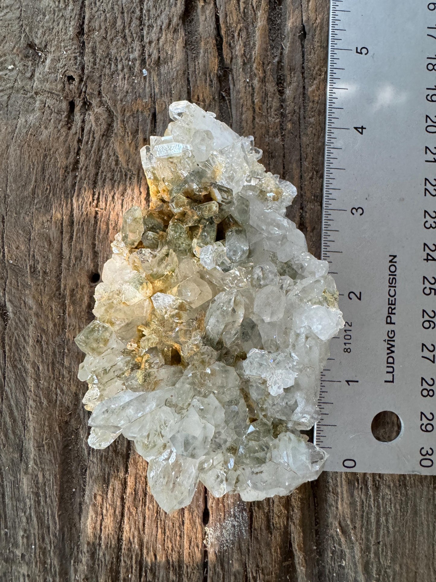 Quartz Cluster with Chlorite Mineral  195.3g From Balucistan, Pakistanl Crystal