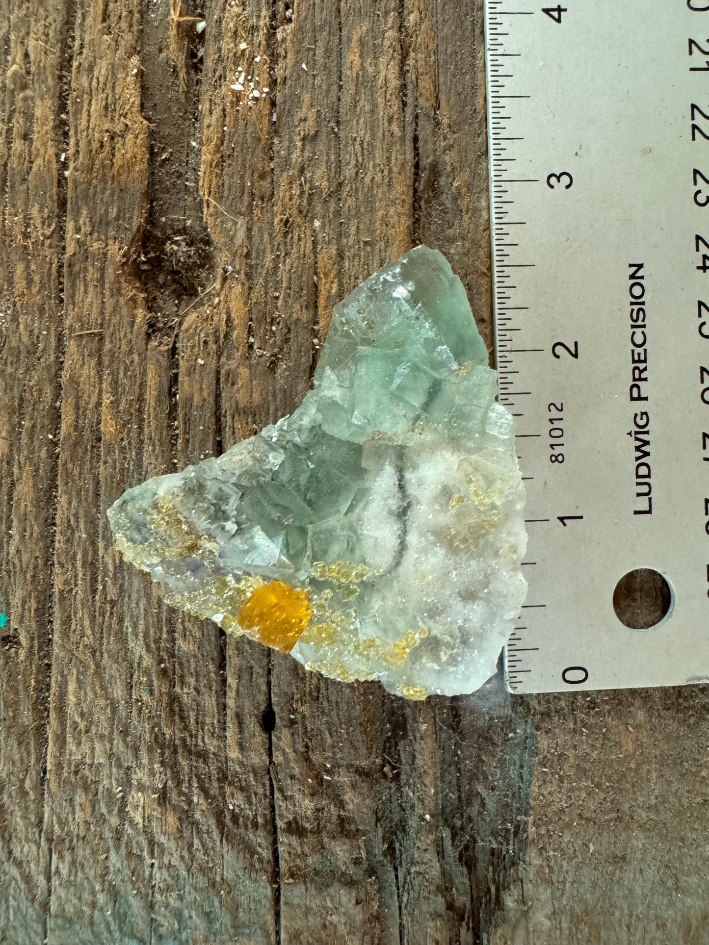 Light Green Cubic Fluorite specimen With Barite  251g from Xiefang Mine, Jiangxi Province, China Specimen