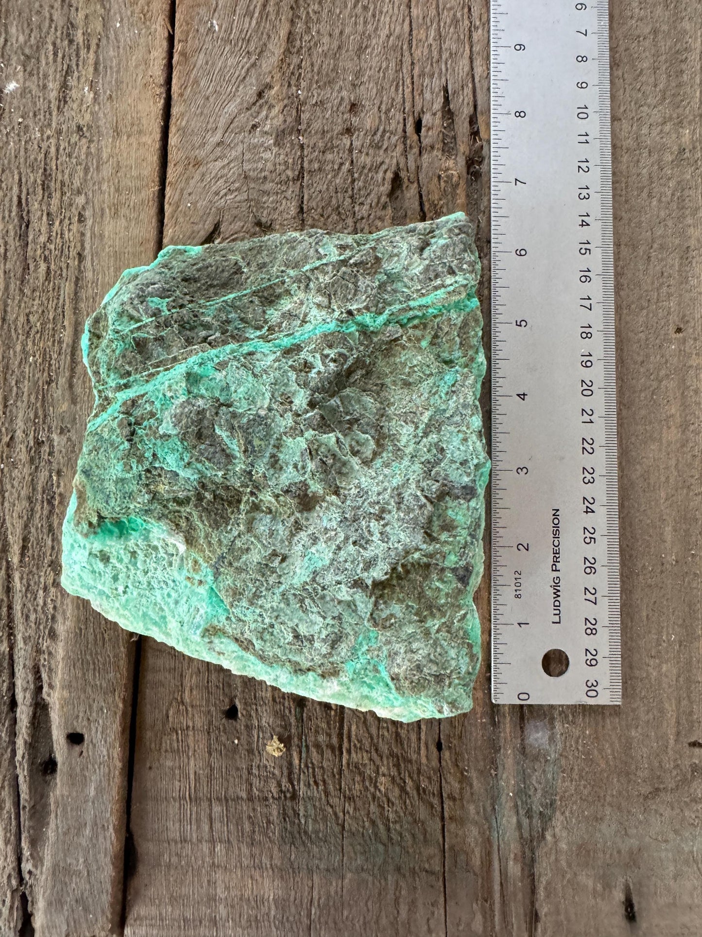 Rough/Raw Blue Green Chrysophrase from Brazil New Find 792g Mineral Crystal Specimen.