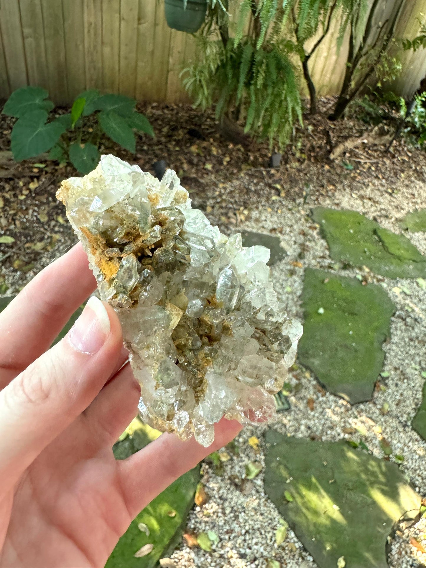 Quartz Cluster with Chlorite Mineral  195.3g From Balucistan, Pakistanl Crystal