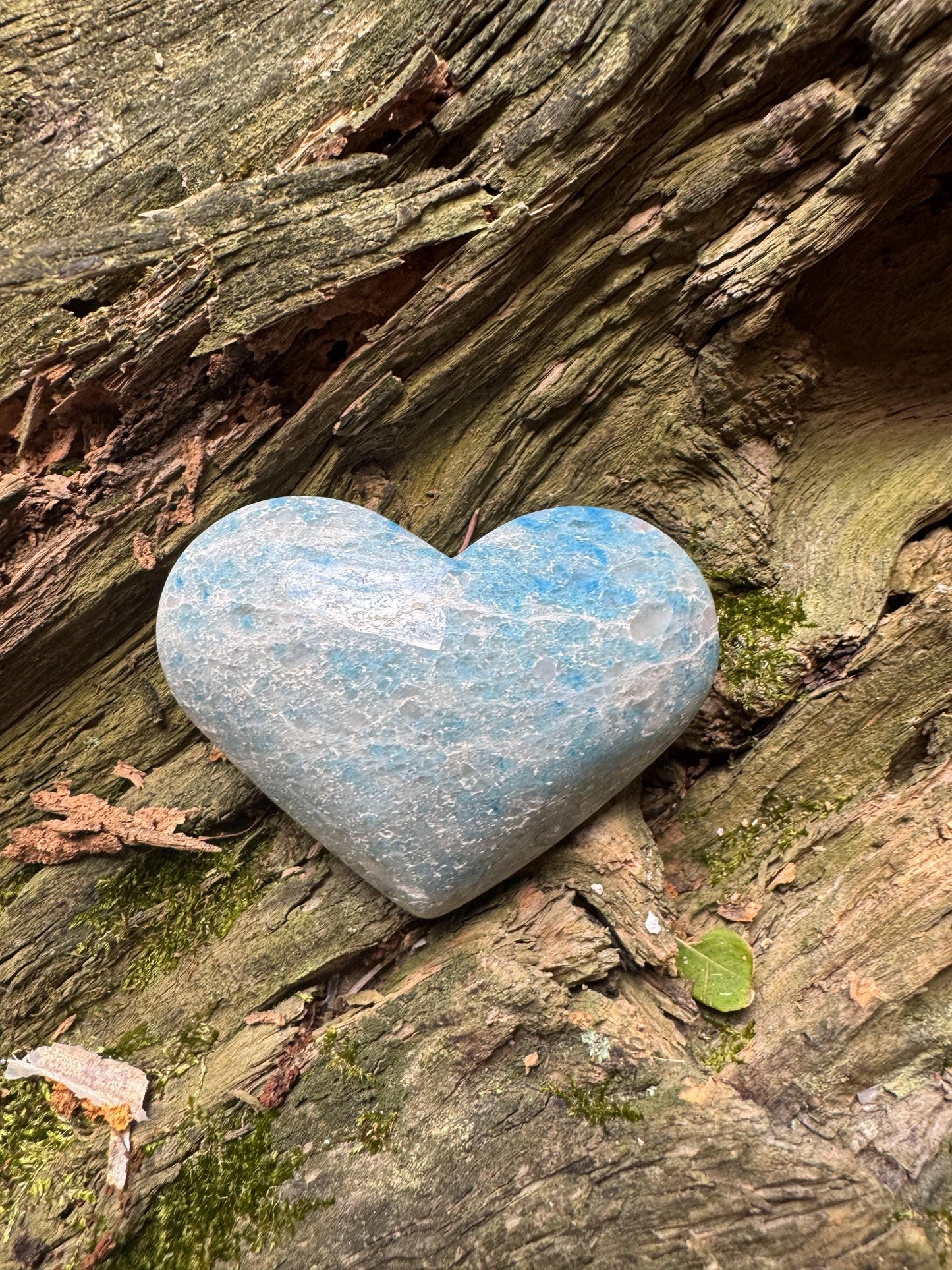 Rare Polished Trolleite Heart Stone Specimen Blue Quartz From Brazil 112.2g Mineral crystal