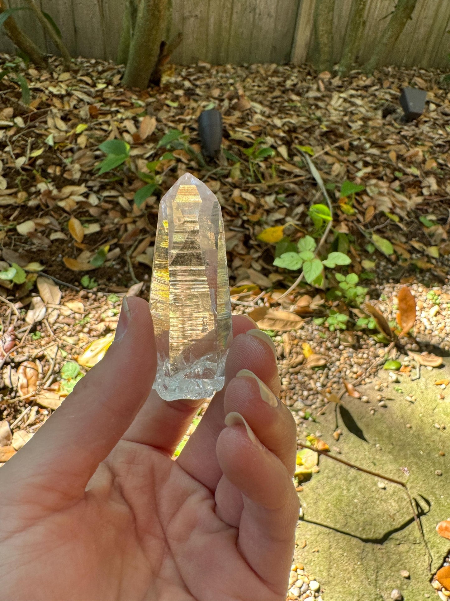 Stunning Columbian Lemurian Optical Quartz Point 32g Specimen