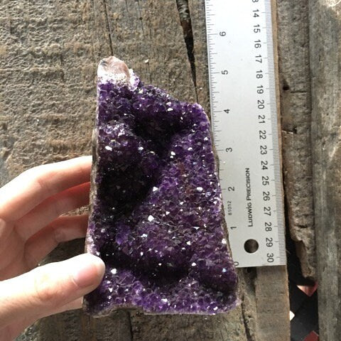 Self Standing Uruguay Amethyst W/Hematite 865g Specimen