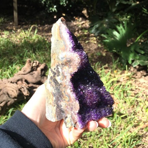 Self Standing Uruguay Amethyst W/Hematite 865g Specimen