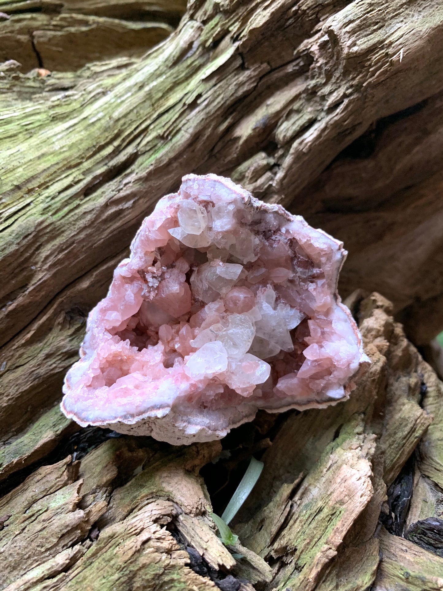 Beautiful Rare Pink Amethyst With Calcite Specimen Geode, From Patagonia 132.6g