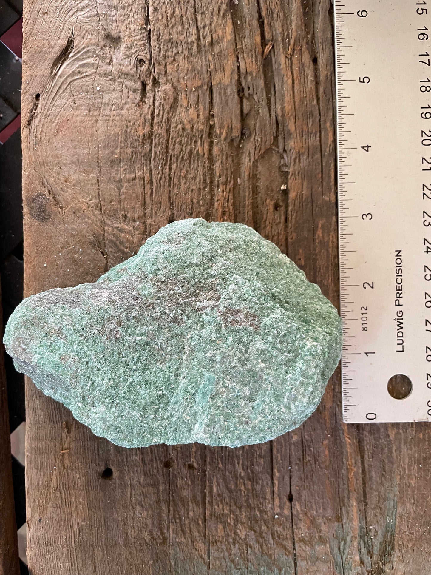 Sparkly Light Green Raw Fuchsite Mica 295g From Brazil