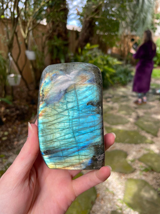 Large Polished Labradorite Freestanding Display Stone 600g 1lb 5.1o From Madagascar Great Flash!
