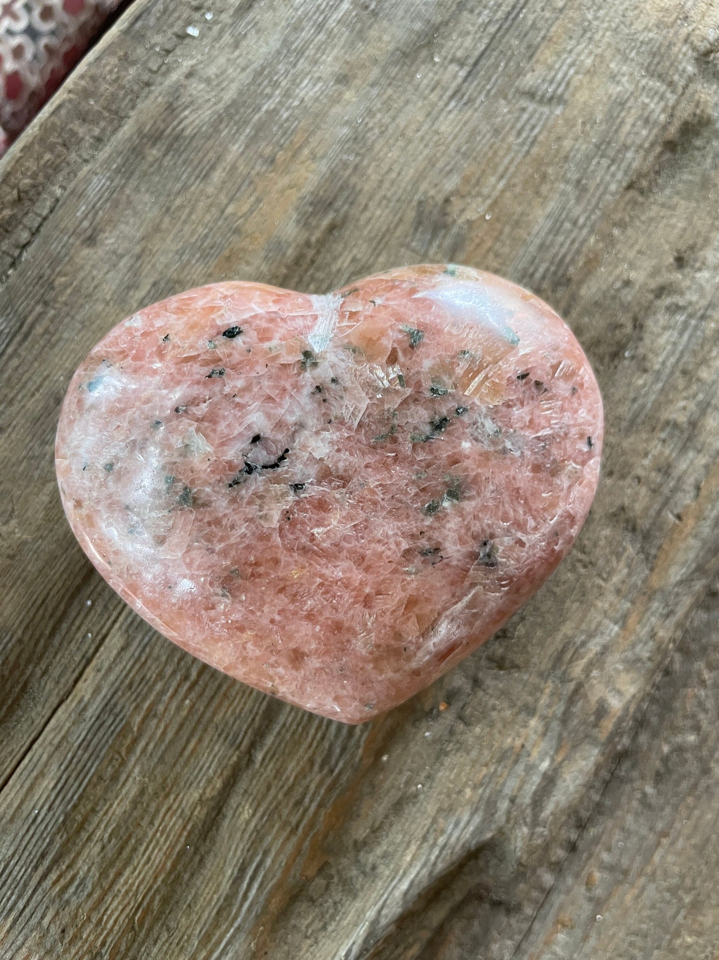 Lovely Orange Peach Calcite Heart Stone Madagascar 236g Mineral Crystal