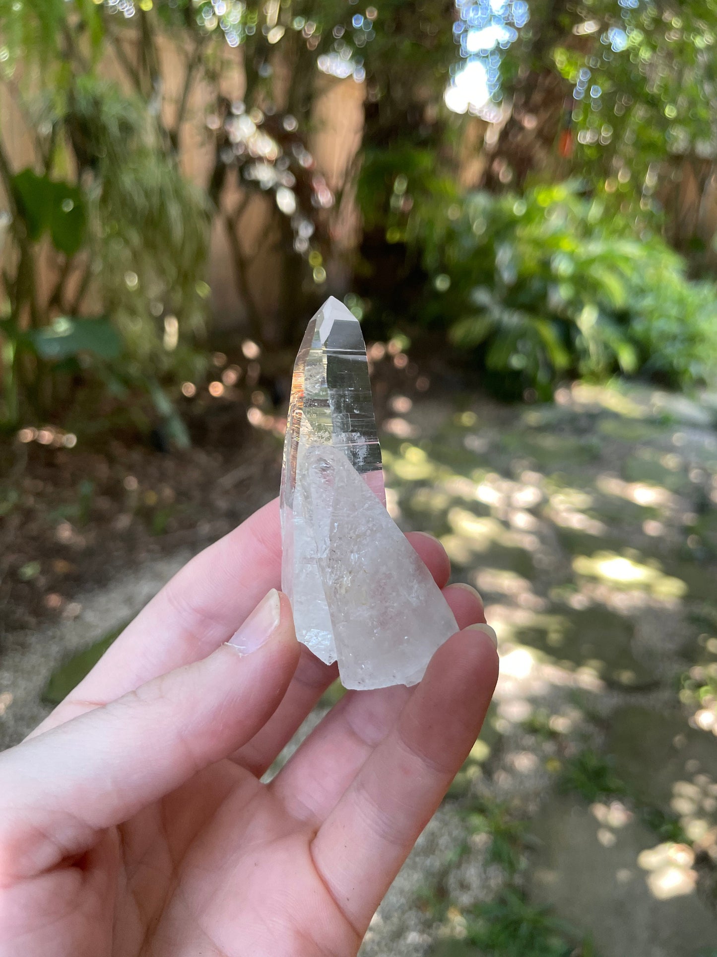 Stunning Columbian Lemurian Optical Quartz Point 45g Specimen