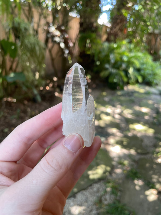 Stunning Columbian Lemurian Optical Quartz Point 45g Specimen