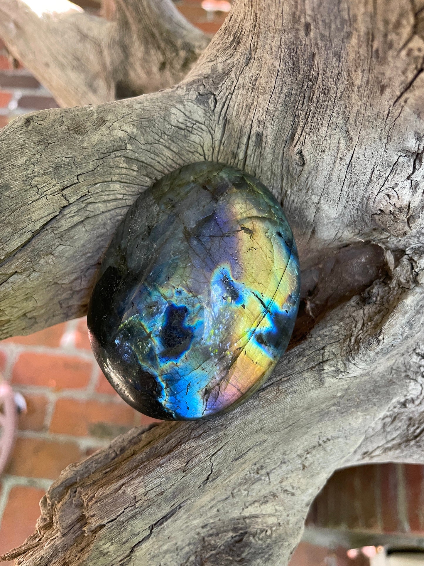 Lovely Polished Rainbow Labradorite Palm Stone 256g Rainbow Flash From Madagascar