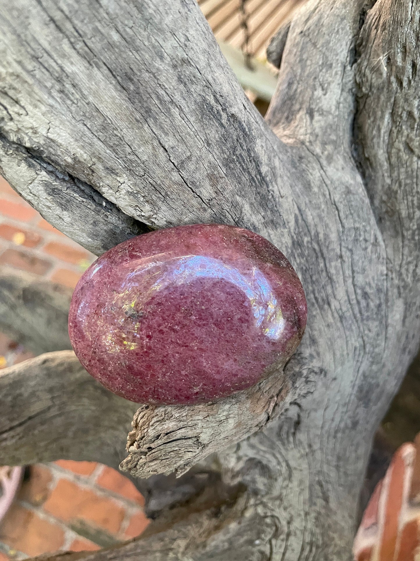 Beautiful Polished Palm Stone Rhodonite Specimen 153.7g From Madagascar Mineral Crystal