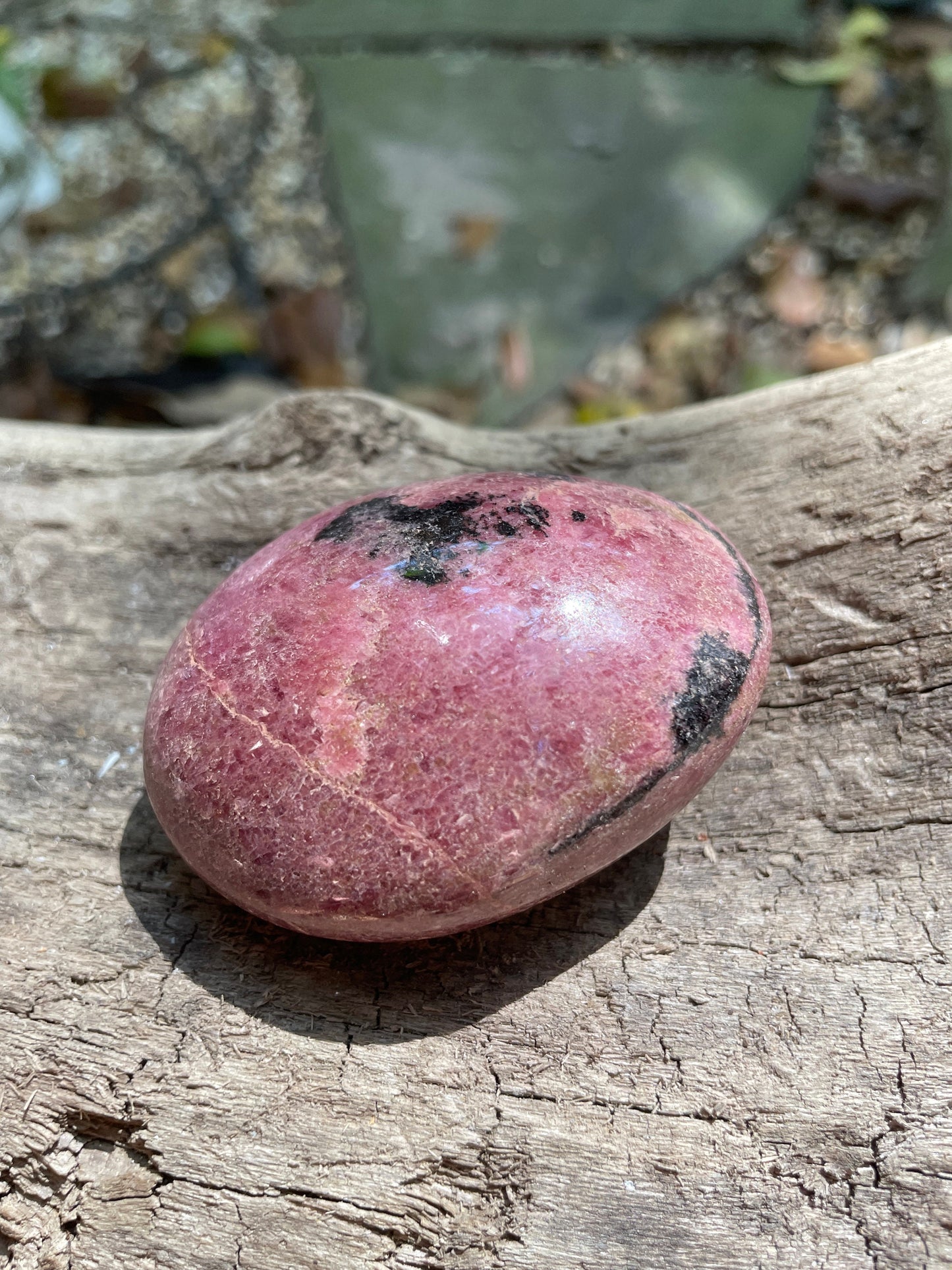 Beautiful Polished Palm Stone Rhodonite Specimen 160.8g From Madagascar Mineral Crystal