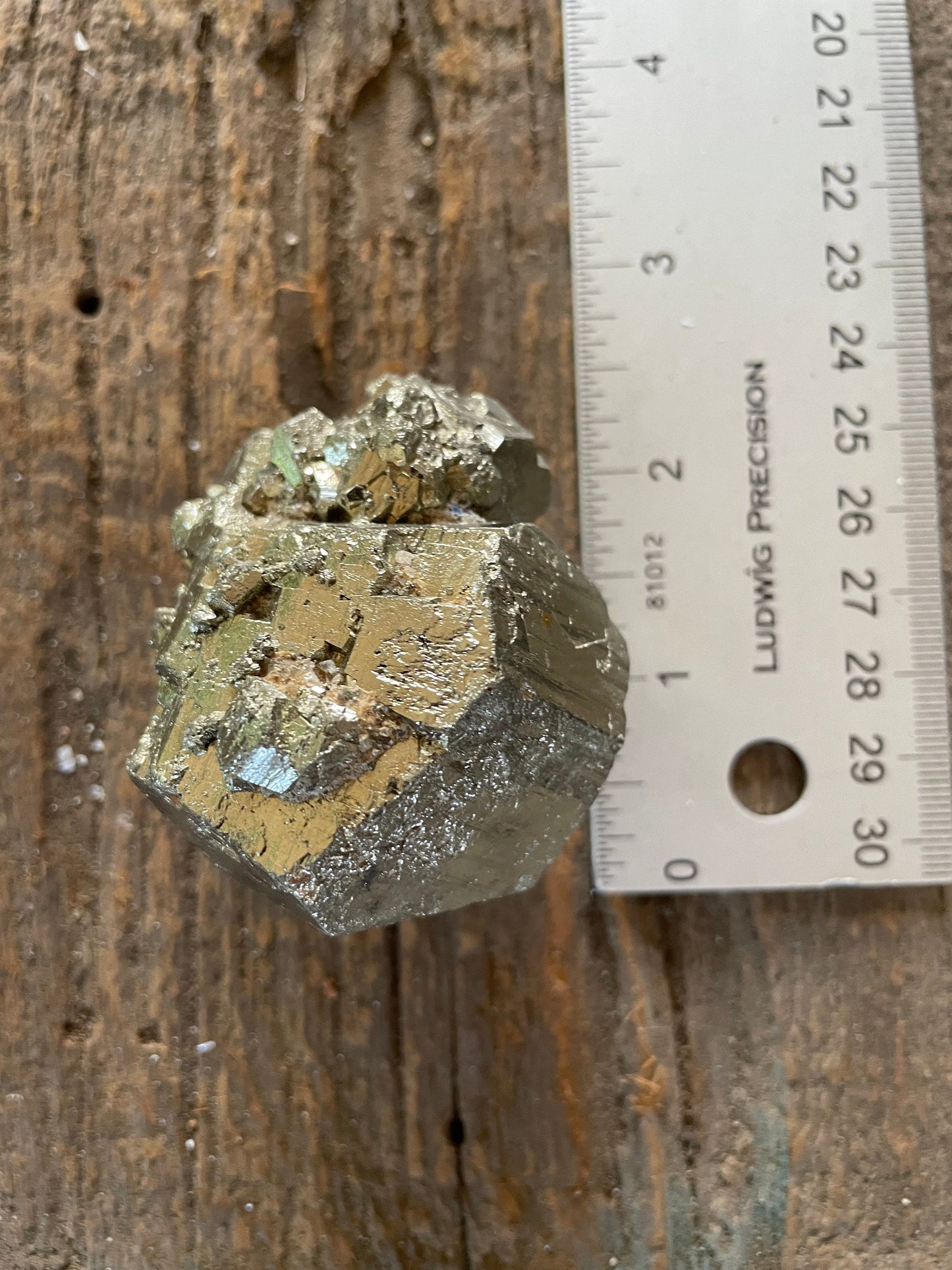 Beautiful Rare Natural Raw Pyrite Crystal 220g, Shiver Boyaca, Columbia Mineral Specimen