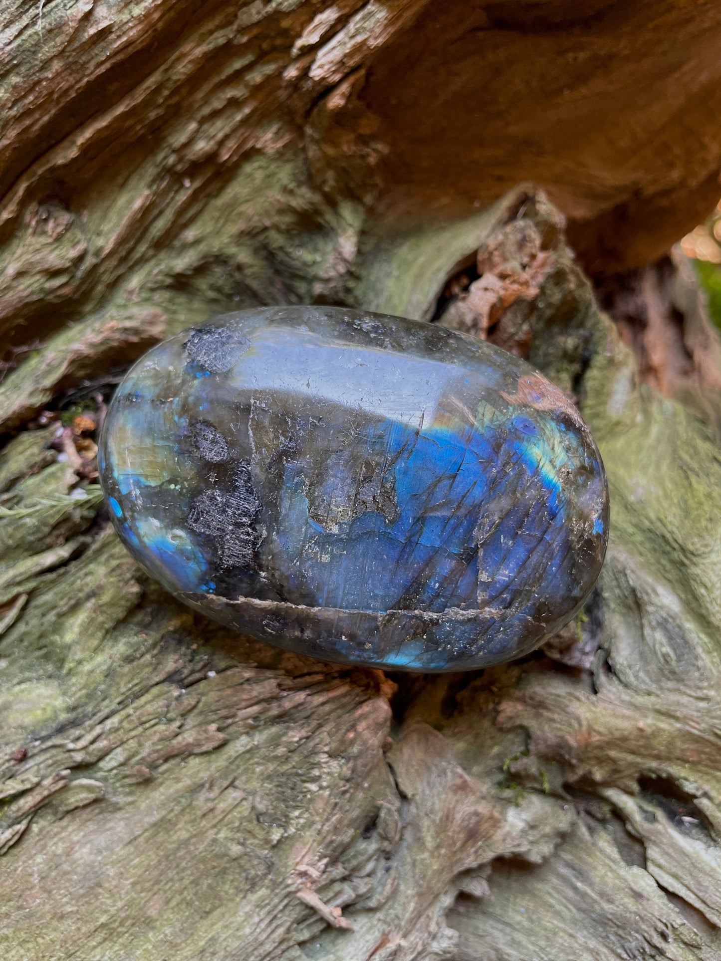 Lovely Polished  Labradorite Palm Stone 194g Great Flash From Madagascar Mineral Crystal