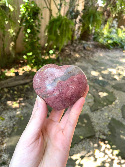 Beautiful Medium Polished Heart Stone Rhodonite Specimen 231.5g From Madagascar Mineral Crystal